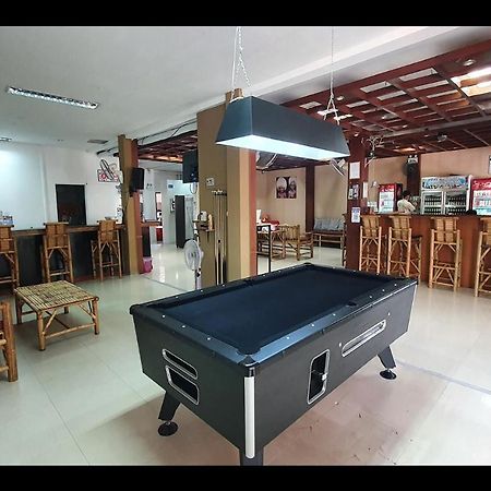 P & T Hostel 방 락 외부 사진